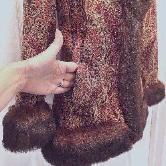 Newport News-Vintage Paisley Print Faux Fur Coat/Jacket-Hook Closure-Pockets-10 - Picture 5 of 16